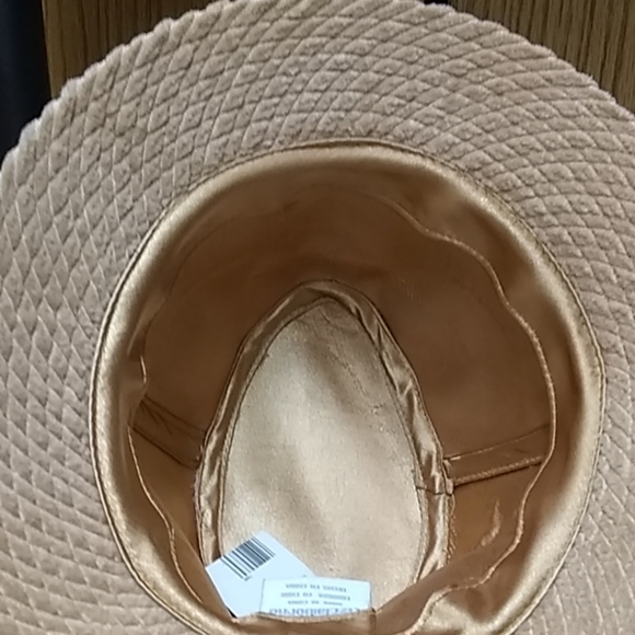 Hat - Picture 2 of 2